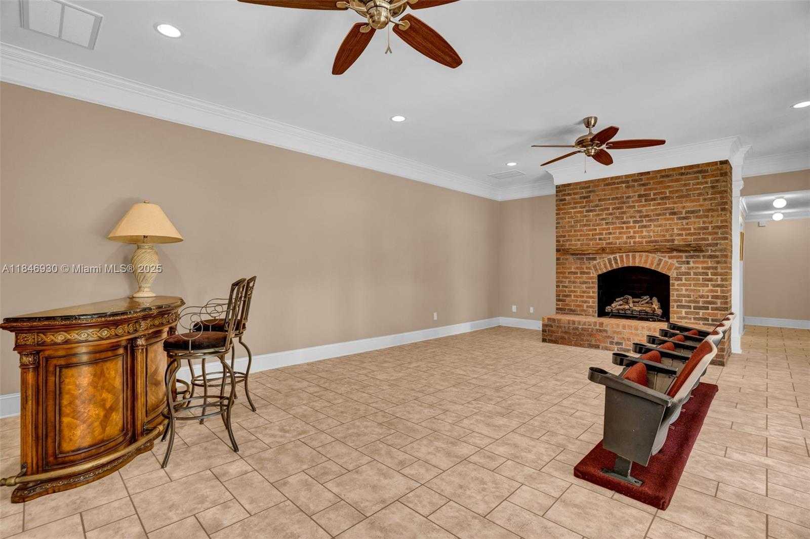 Small Image of 2579 GREY RABBIT RUN, Out of City Number 40