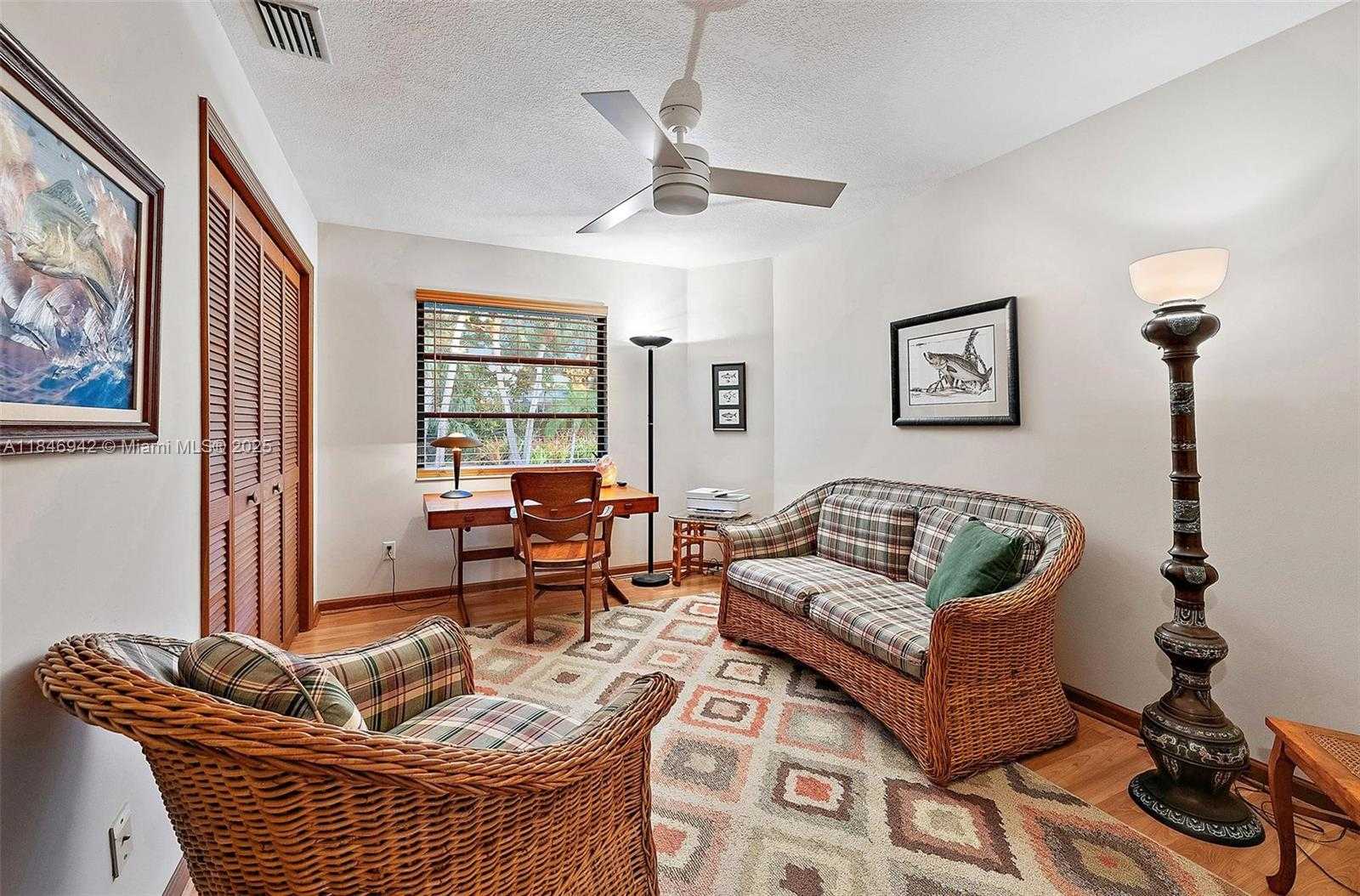 Small Image of 934 PENN TRL, Jupiter Number 12