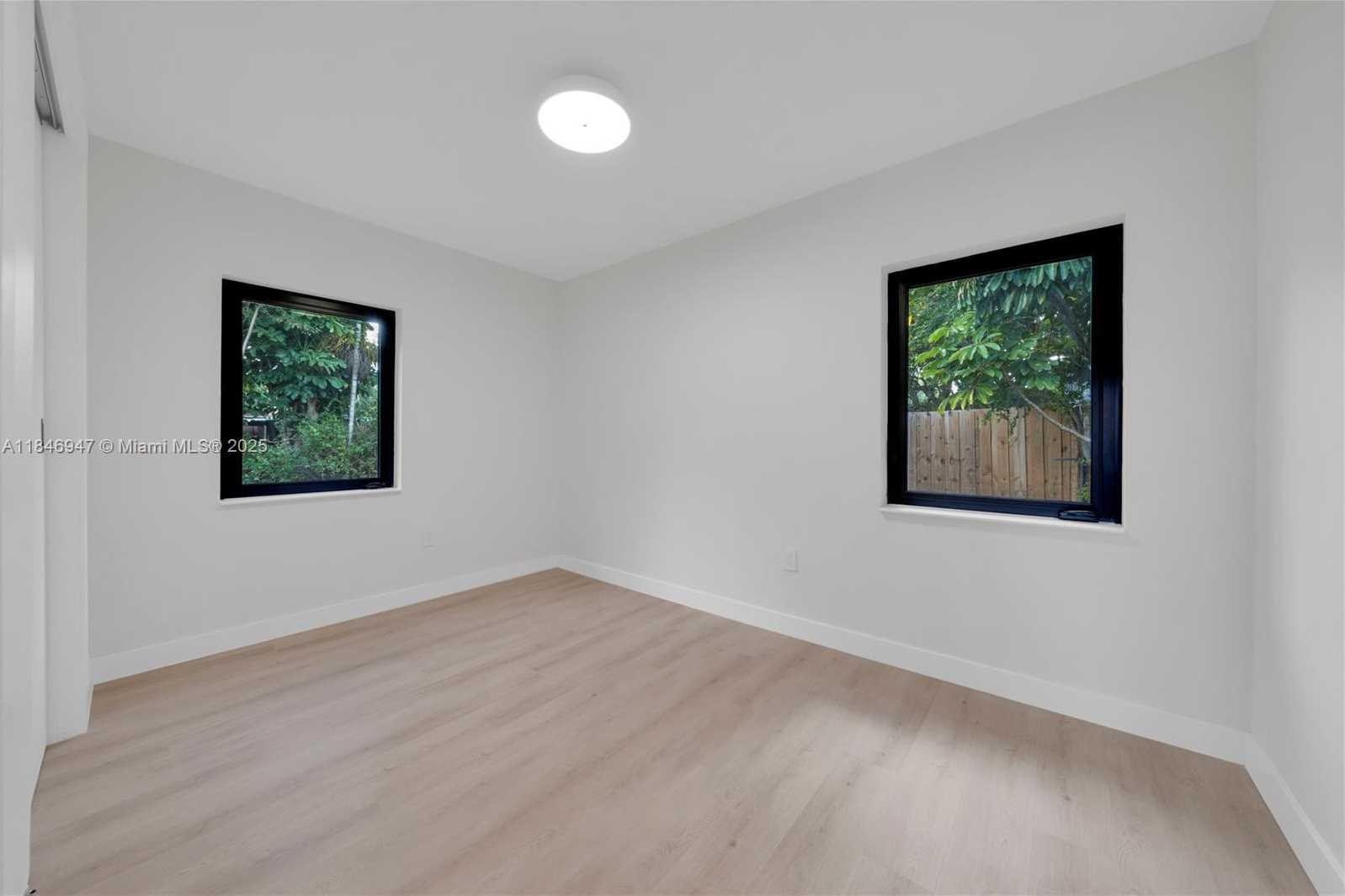 Small Image of 9971 CARIBBEAN BLVD, Cutler Bay Number 17