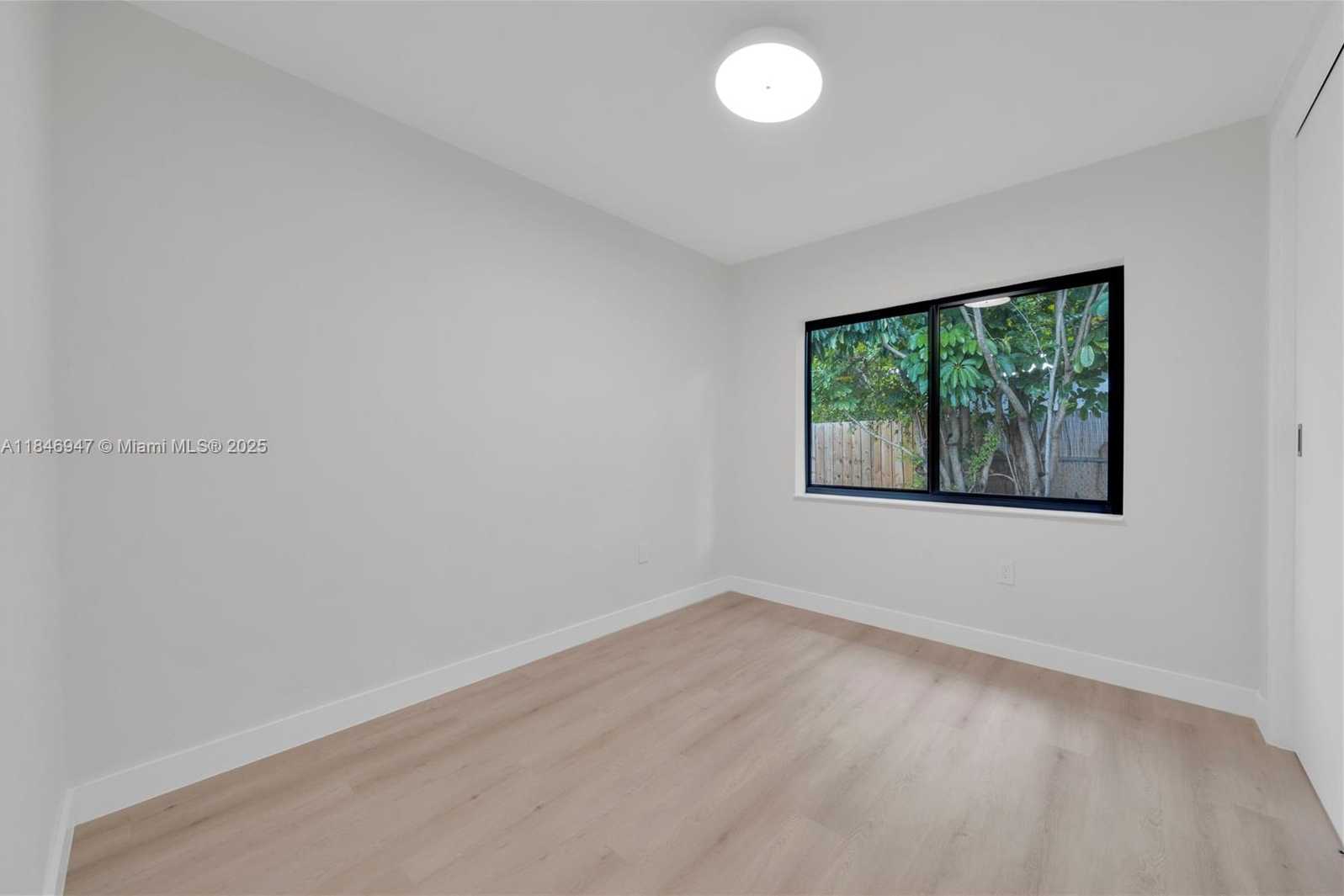 Small Image of 9971 CARIBBEAN BLVD, Cutler Bay Number 18