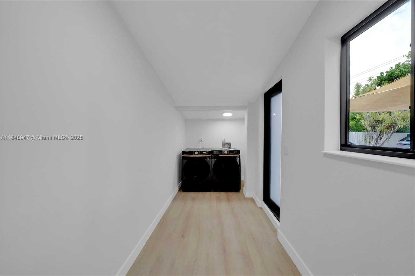 Small Image of 9971 CARIBBEAN BLVD, Cutler Bay Number 20