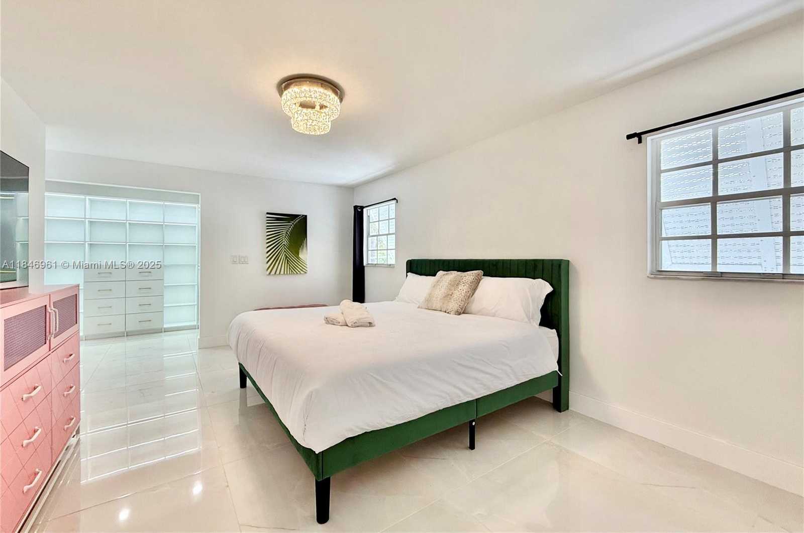 Small Image of 2216 NORTH EAST 18TH AVE, Wilton Manors Number 11