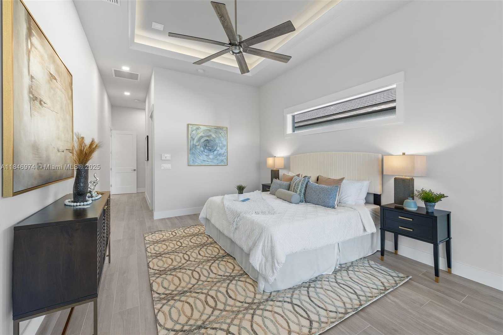 Small Image of 2129 CAPE CORAL PARKWAY W, Cape Coral Number 19