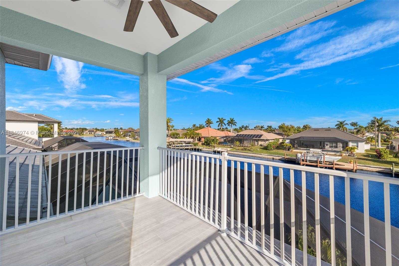 Small Image of 2129 CAPE CORAL PARKWAY W, Cape Coral Number 29