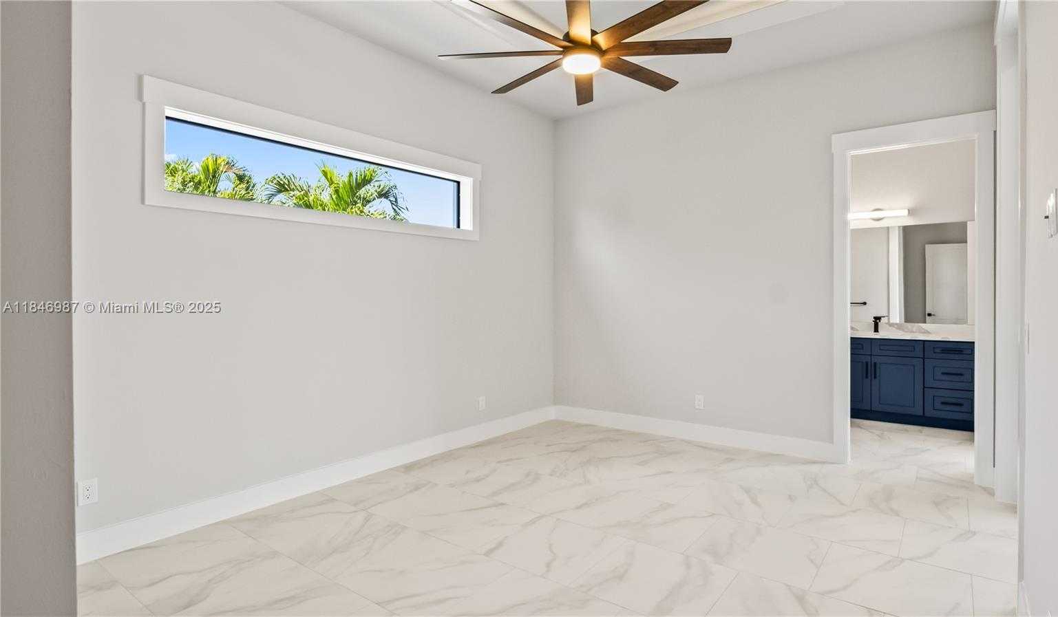 Small Image of 2133 CAPE CORAL PKWY WEST, Cape Coral Number 23