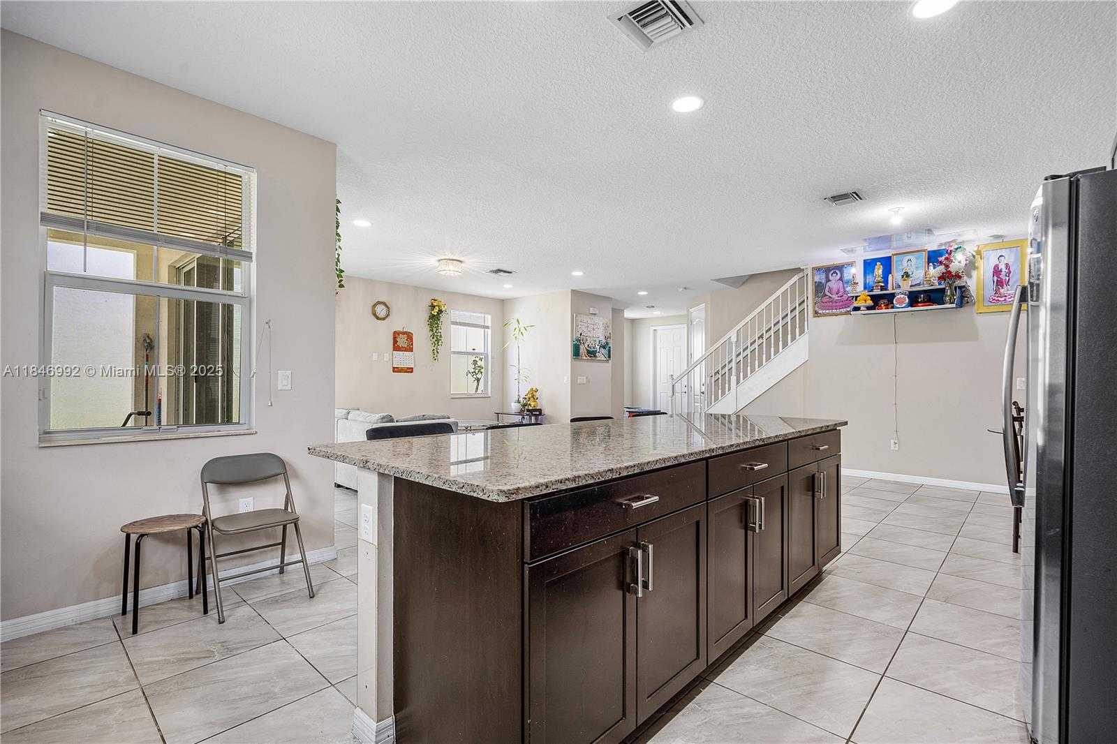 Small Image of 6411 OSPREY LANDING ST, Davie Number 17