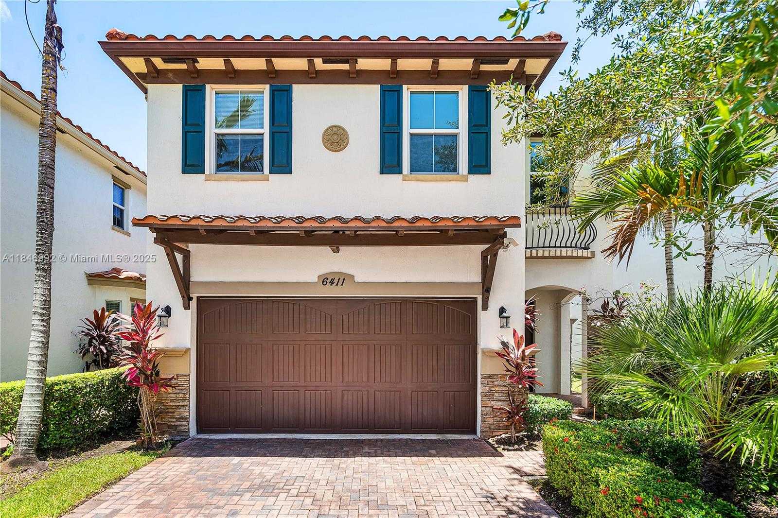 Small Image of 6411 OSPREY LANDING ST, Davie Number 2