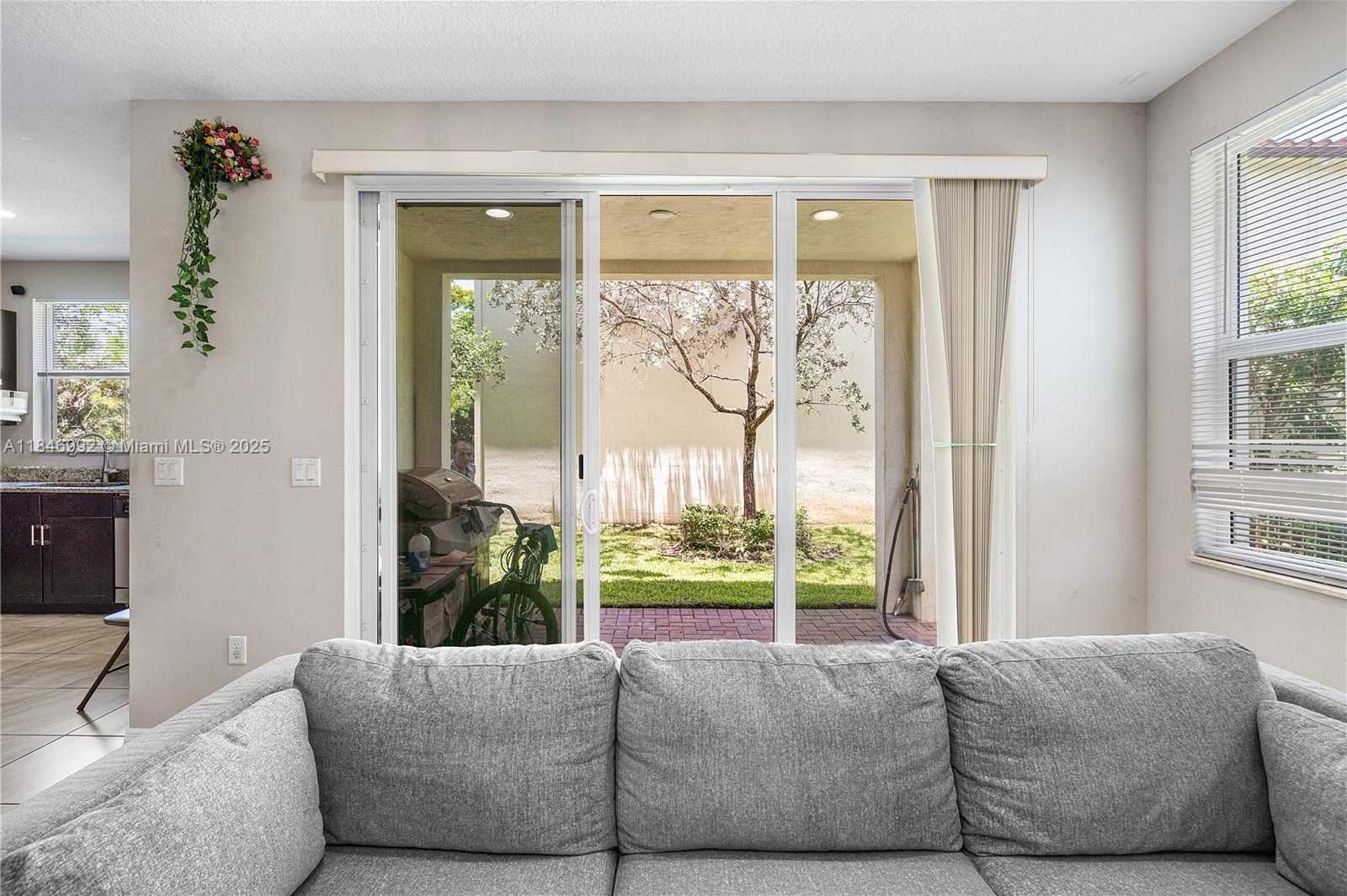 Small Image of 6411 OSPREY LANDING ST, Davie Number 20