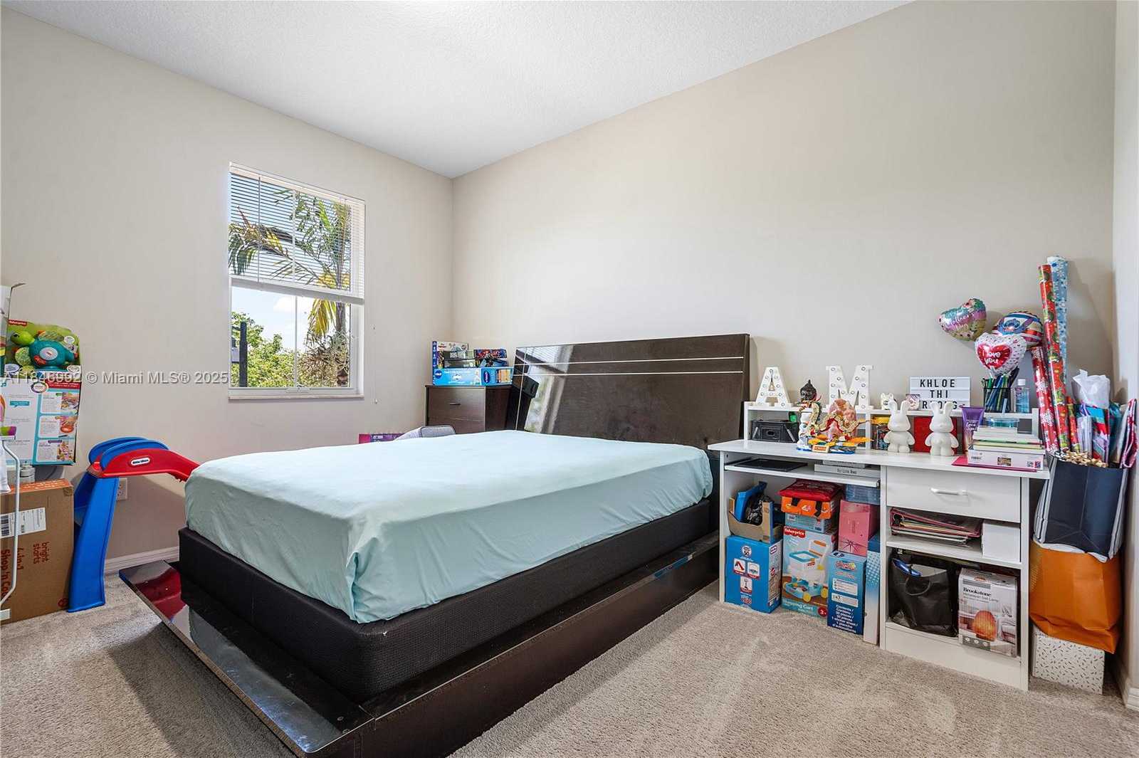 Small Image of 6411 OSPREY LANDING ST, Davie Number 30