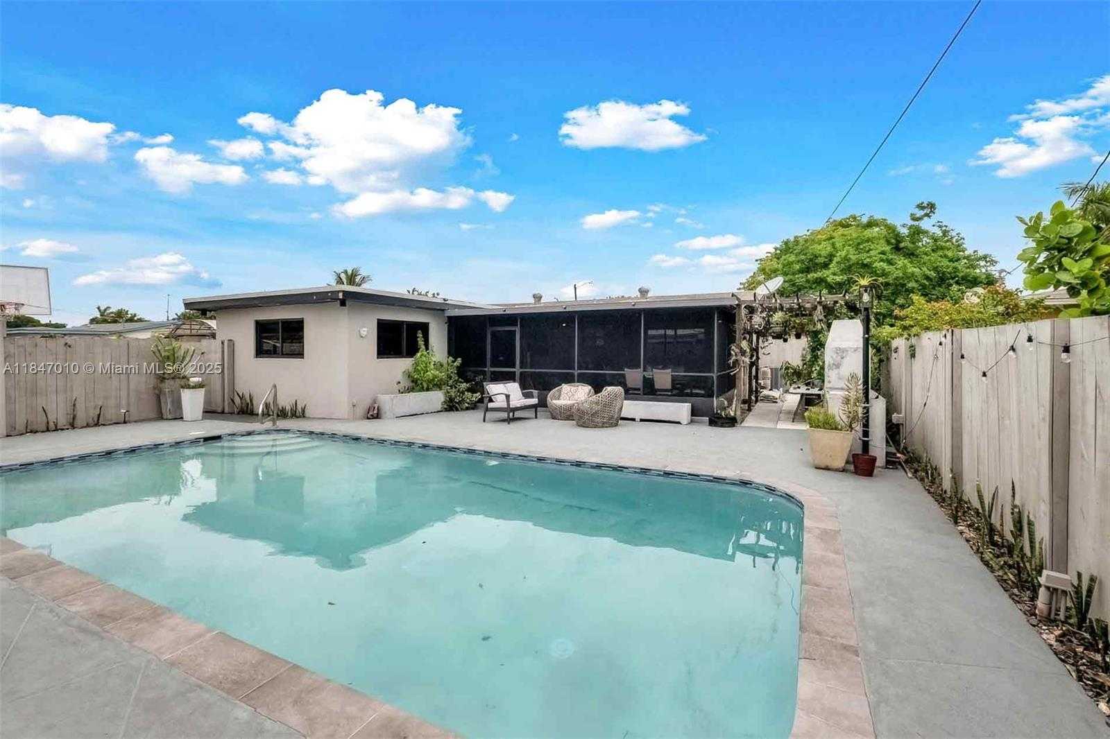 Small Image of 530 NORTH WEST 39, Oakland Park Number 29