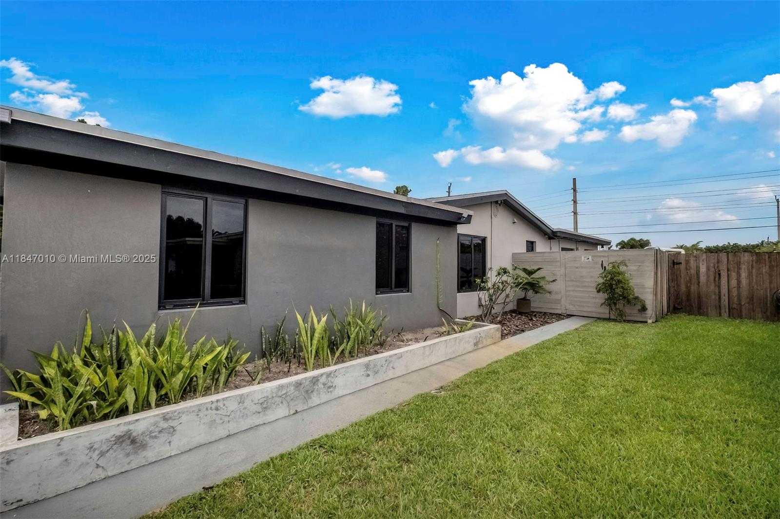 Small Image of 530 NORTH WEST 39, Oakland Park Number 36