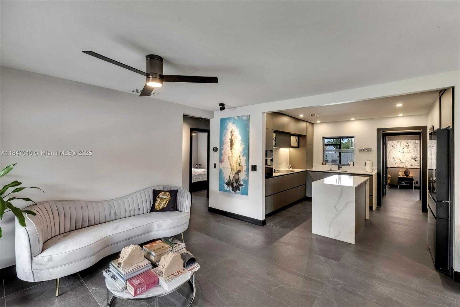 Small Image of 530 NORTH WEST 39, Oakland Park Number 4