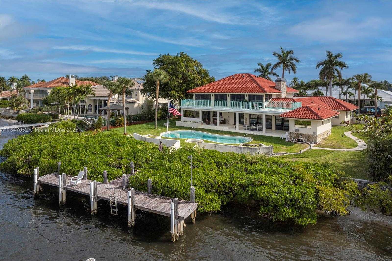 Small Image of 1635 LANDS END RD, Manalapan Number 10