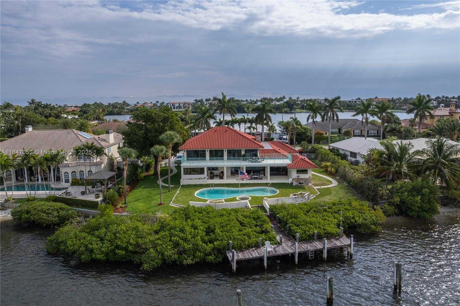 Small Image of 1635 LANDS END RD, Manalapan Number 15
