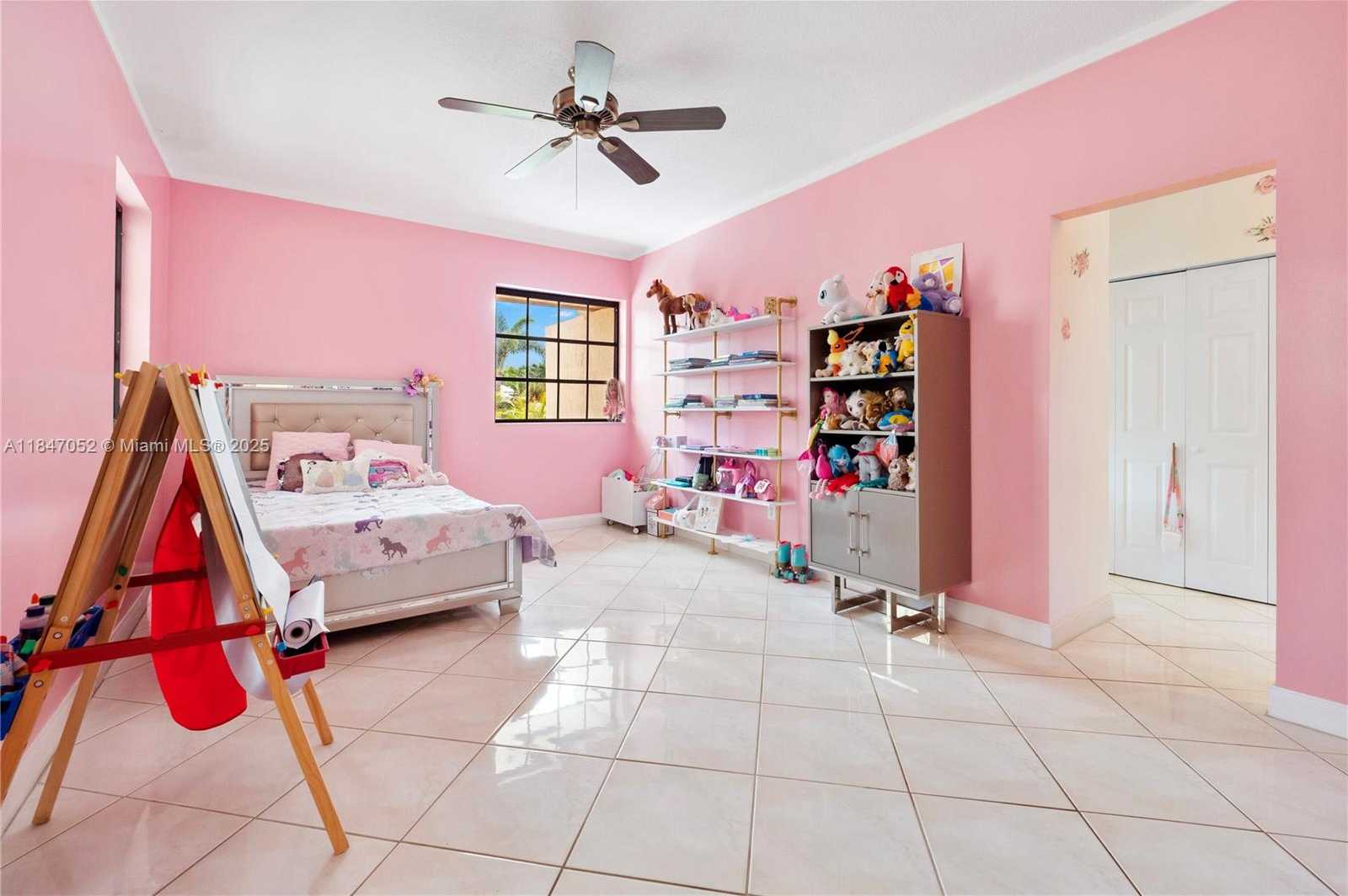 Small Image of 1635 LANDS END RD, Manalapan Number 17