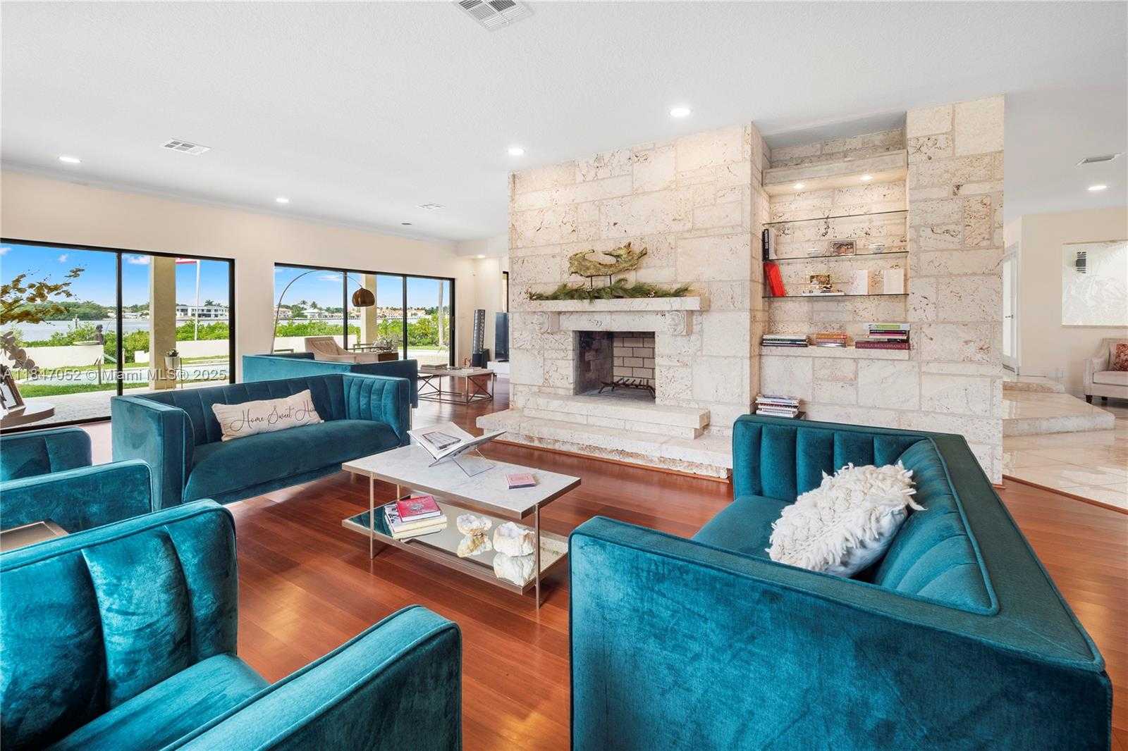 Small Image of 1635 LANDS END RD, Manalapan Number 24