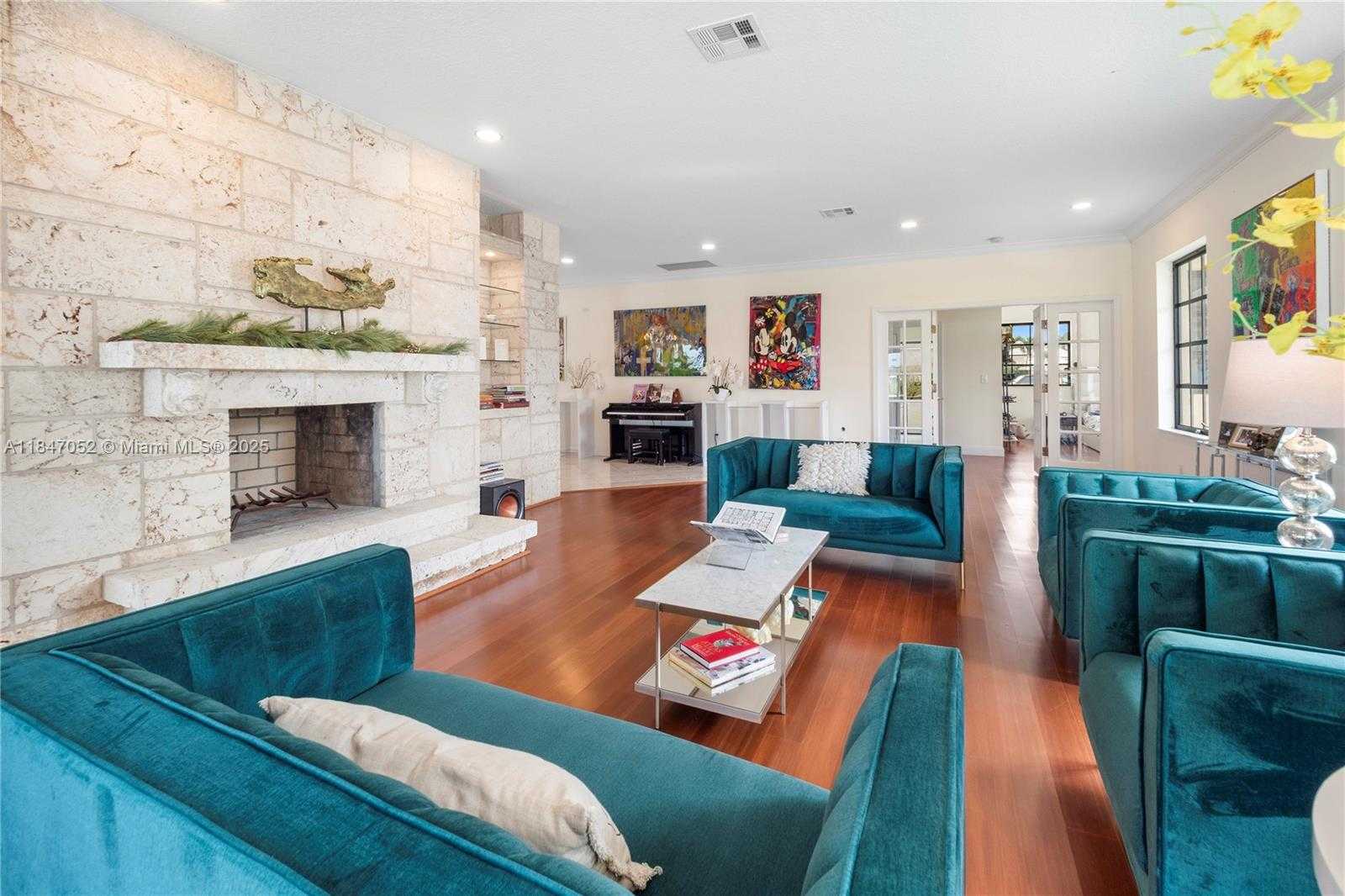 Small Image of 1635 LANDS END RD, Manalapan Number 25