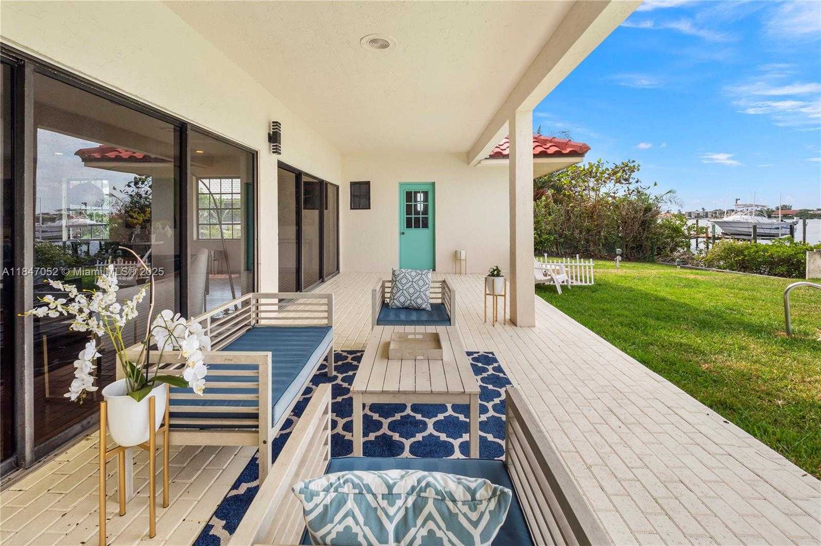 Small Image of 1635 LANDS END RD, Manalapan Number 39