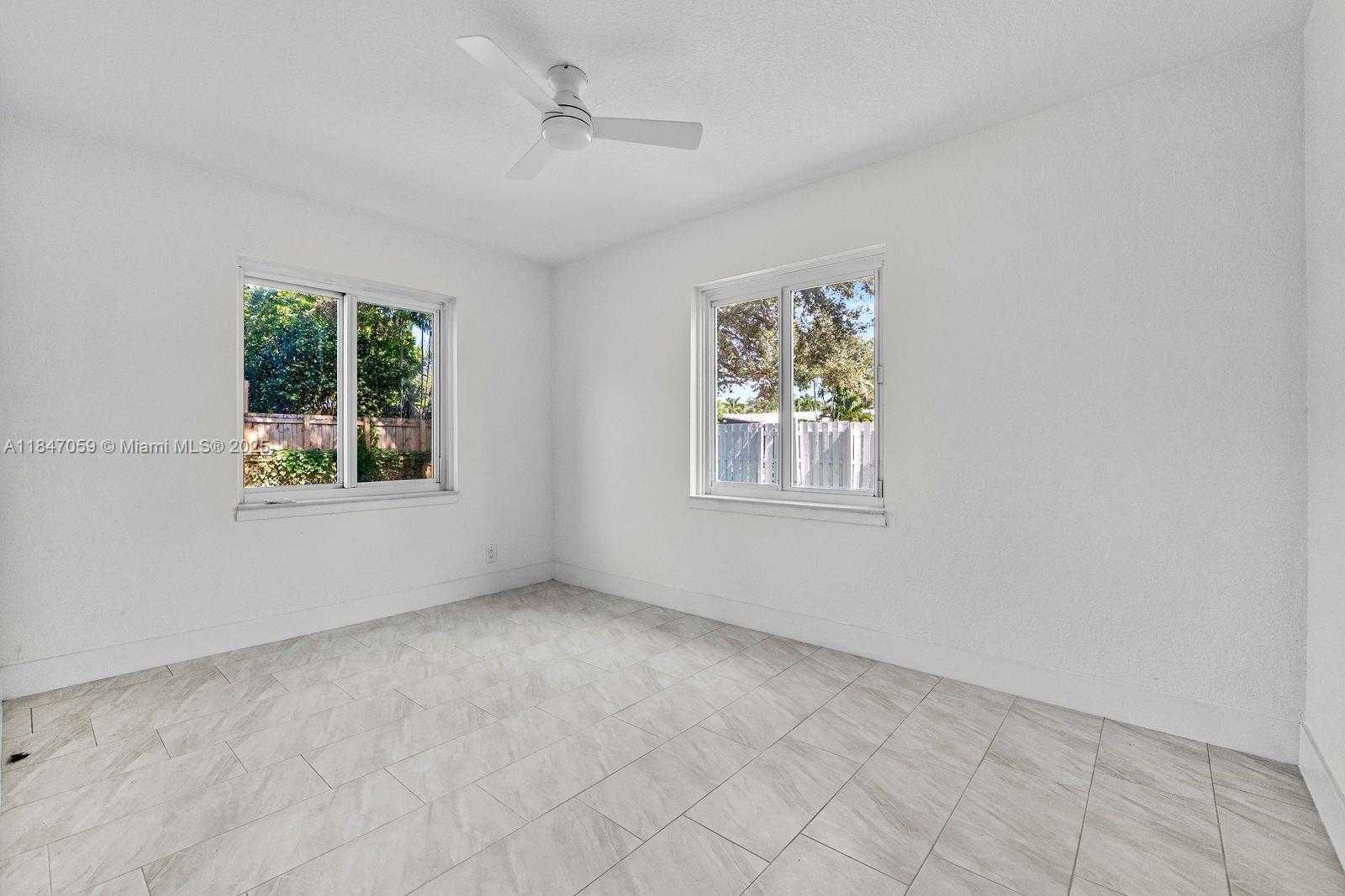 Small Image of 1121 SOUTH WEST 18TH CT, Fort Lauderdale Number 12