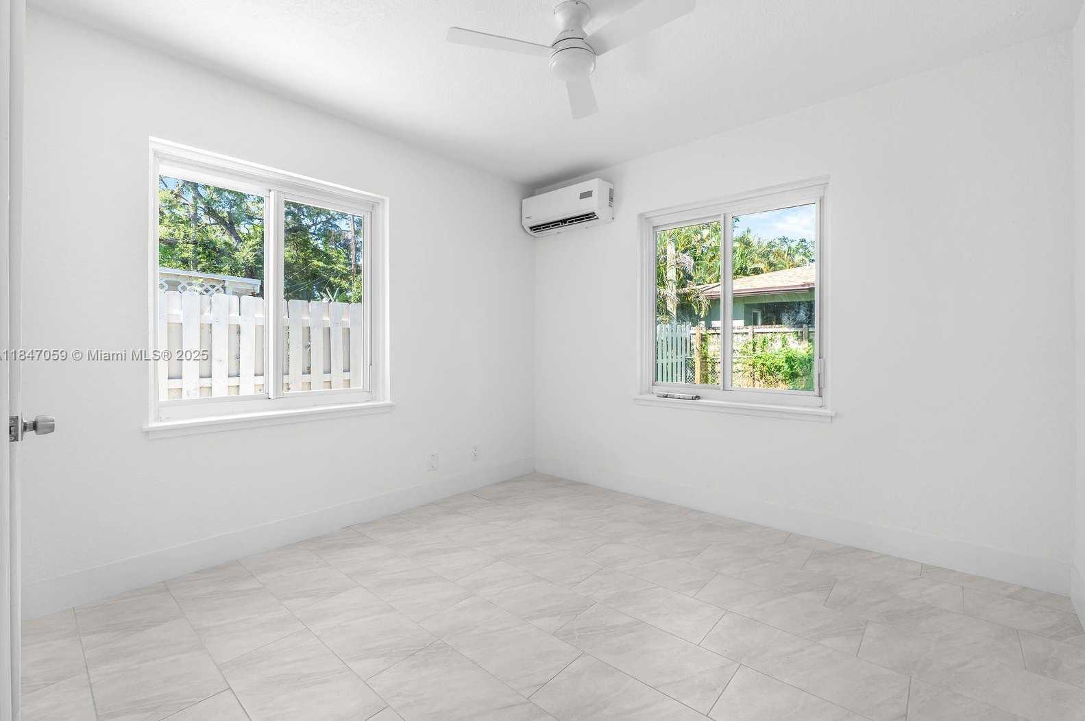 Small Image of 1121 SOUTH WEST 18TH CT, Fort Lauderdale Number 15
