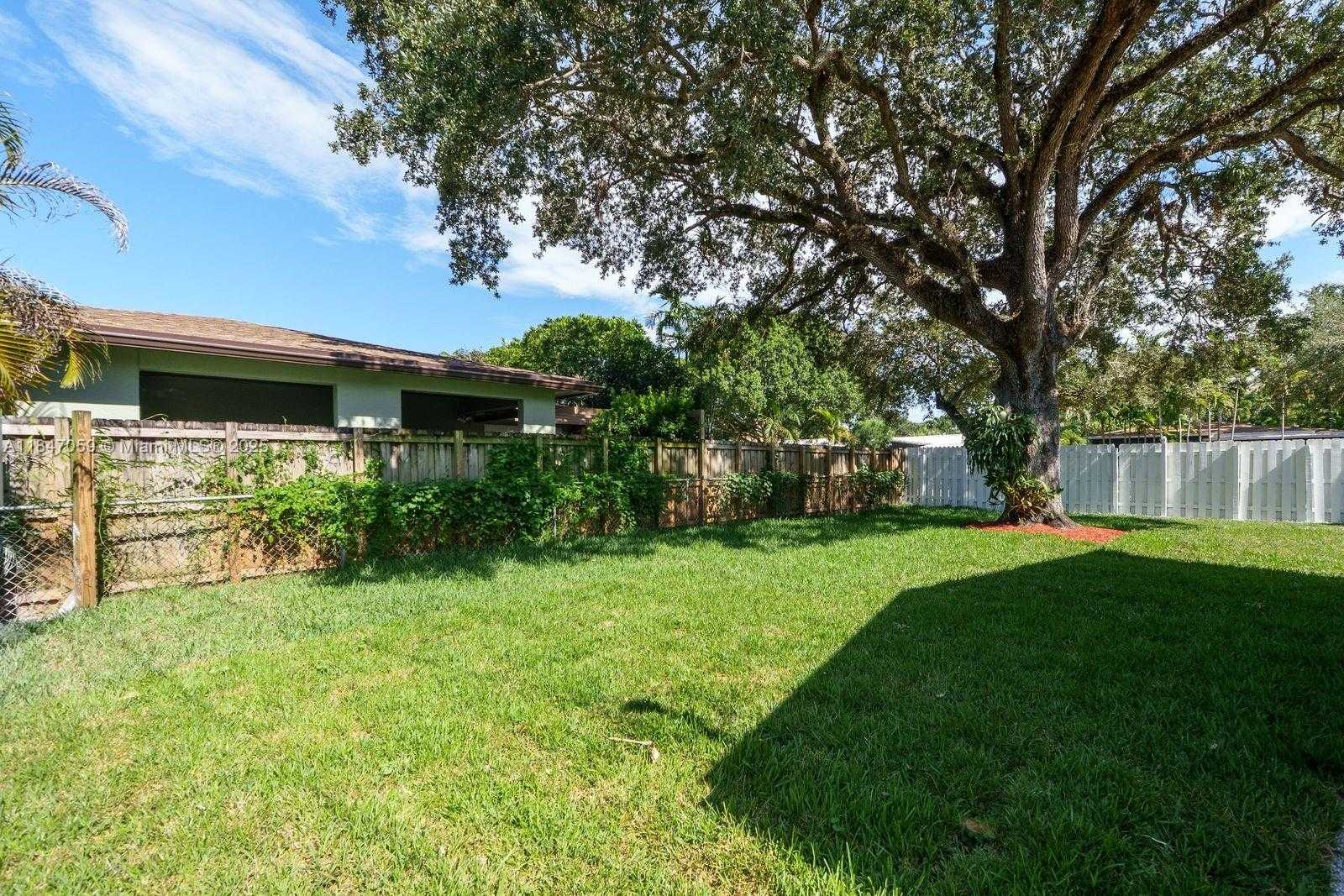 Small Image of 1121 SOUTH WEST 18TH CT, Fort Lauderdale Number 25