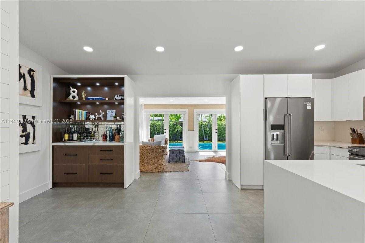 Small Image of 5466 SOUTH WEST 89TH PL, Miami Number 17