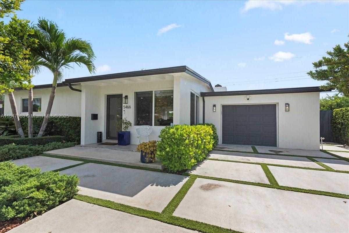 Small Image of 5466 SOUTH WEST 89TH PL, Miami Number 4