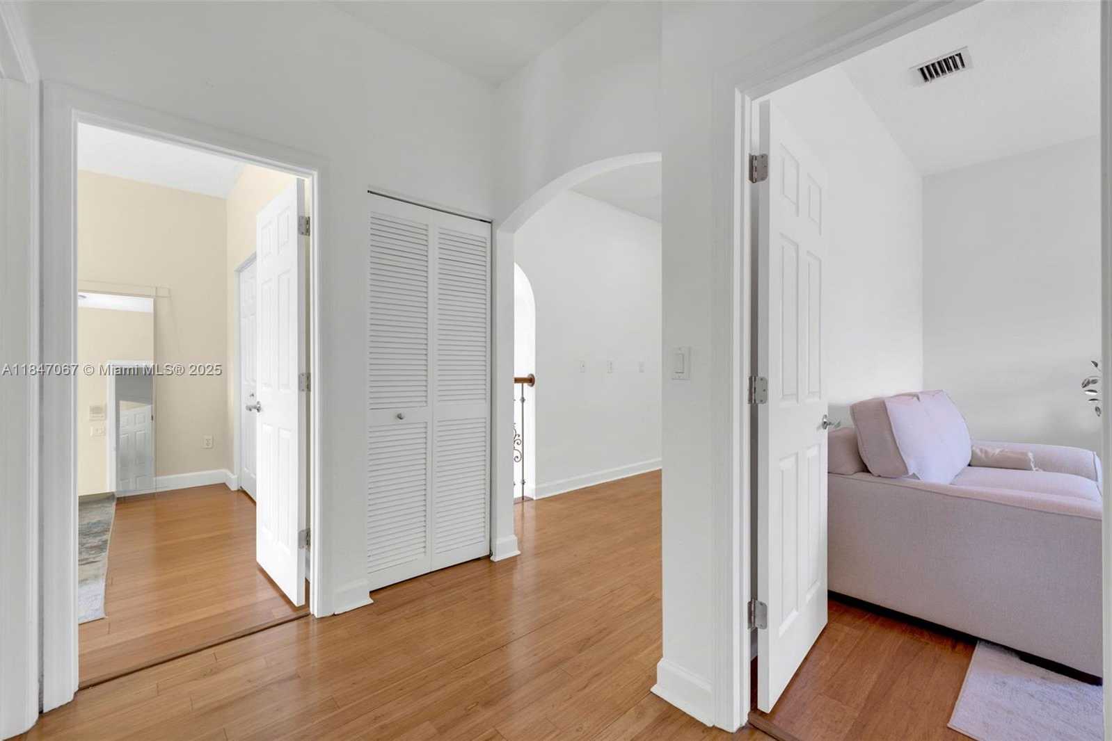 Small Image of 7301 NORTH WEST 107TH PL, Doral Number 16