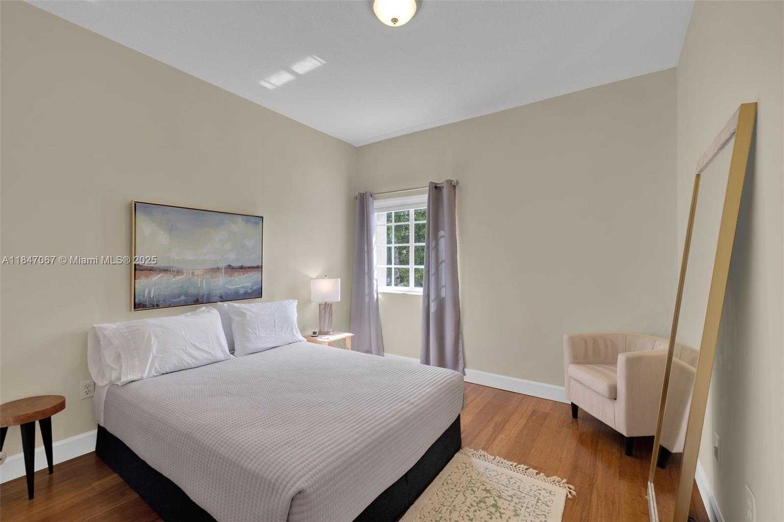 Small Image of 7301 NORTH WEST 107TH PL, Doral Number 17