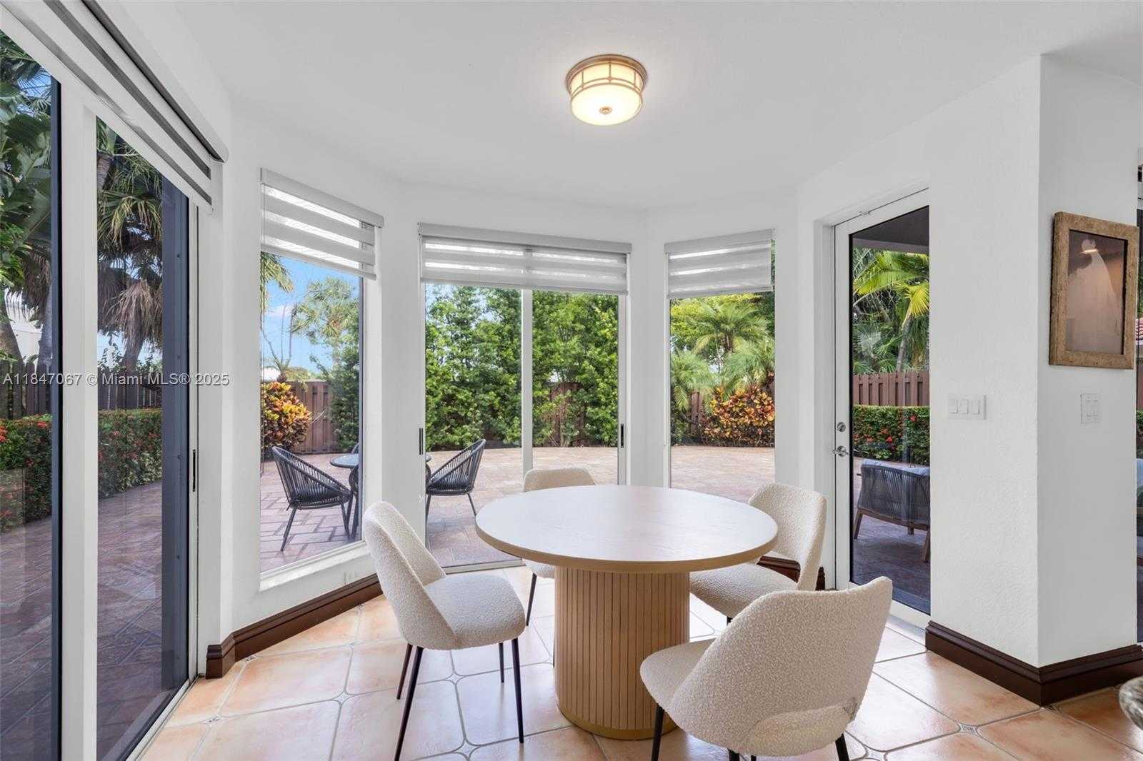 Small Image of 7301 NORTH WEST 107TH PL, Doral Number 4