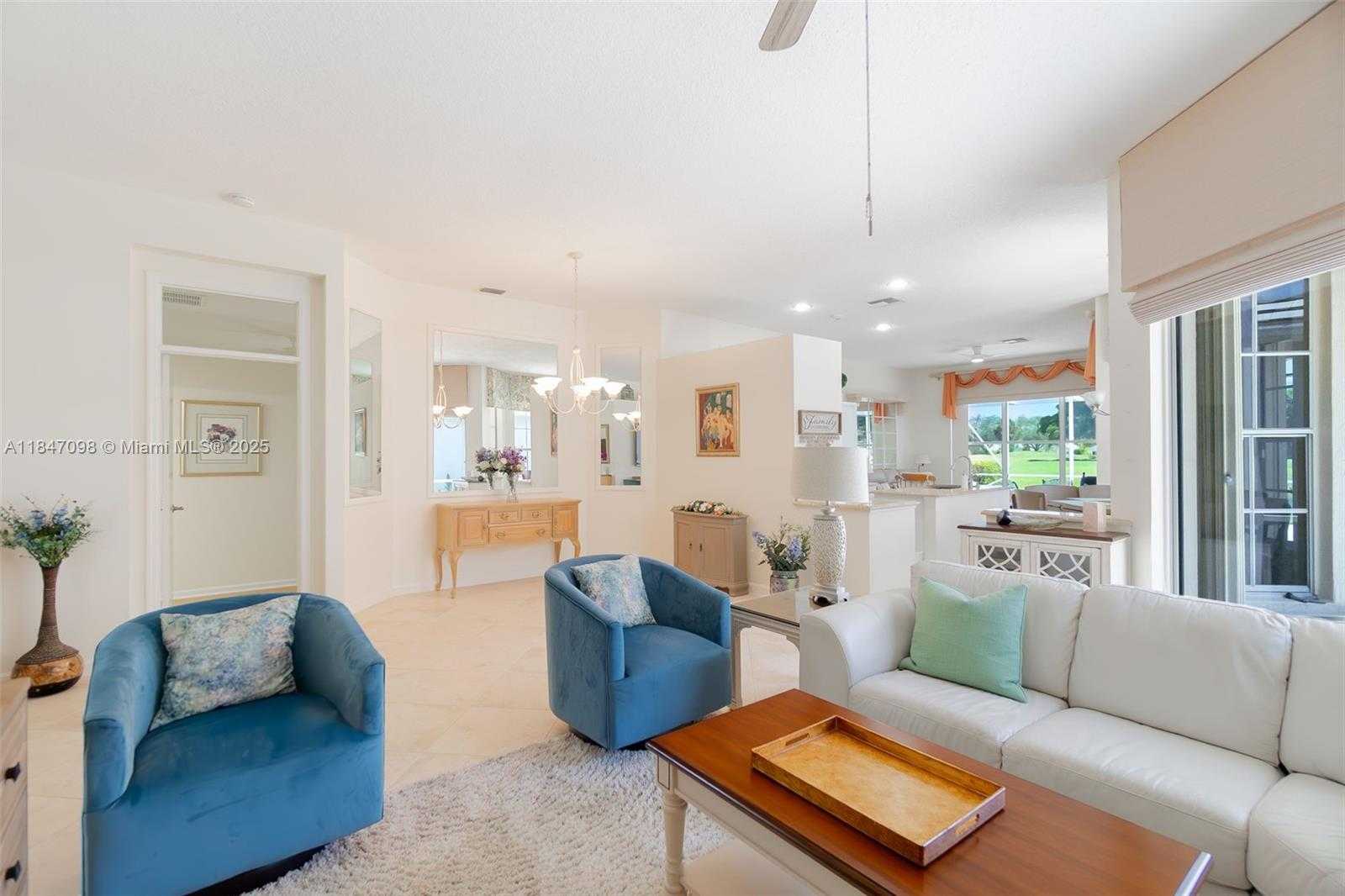 Small Image of 603 MASTERS WAY, Palm Beach Gardens Number 13