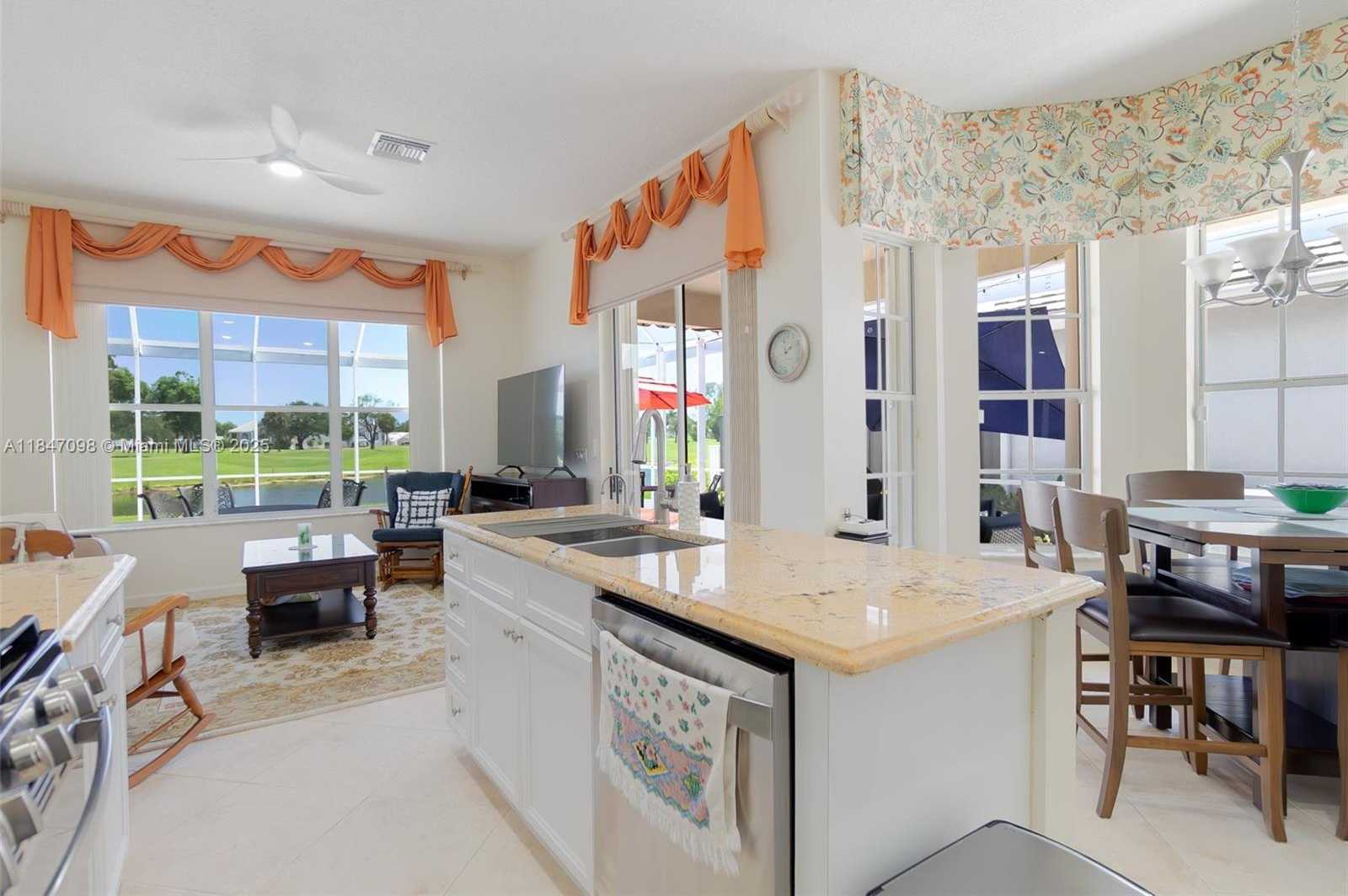Small Image of 603 MASTERS WAY, Palm Beach Gardens Number 15