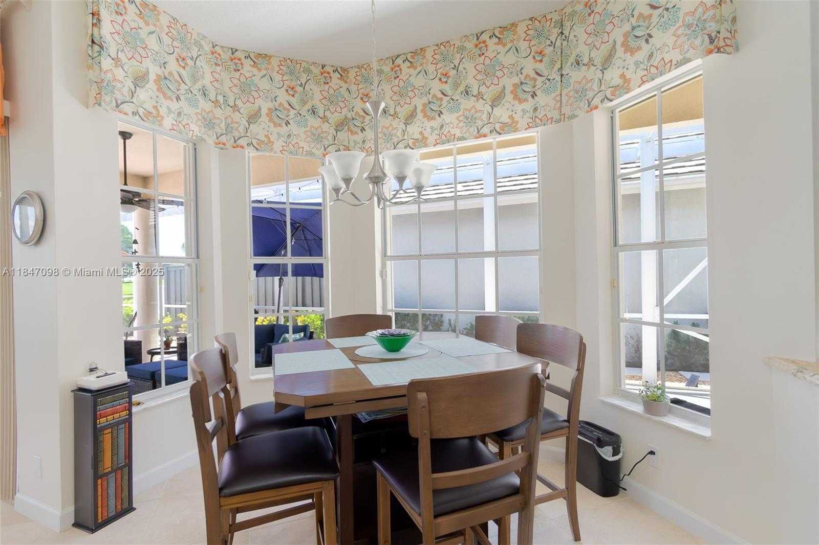 Small Image of 603 MASTERS WAY, Palm Beach Gardens Number 17