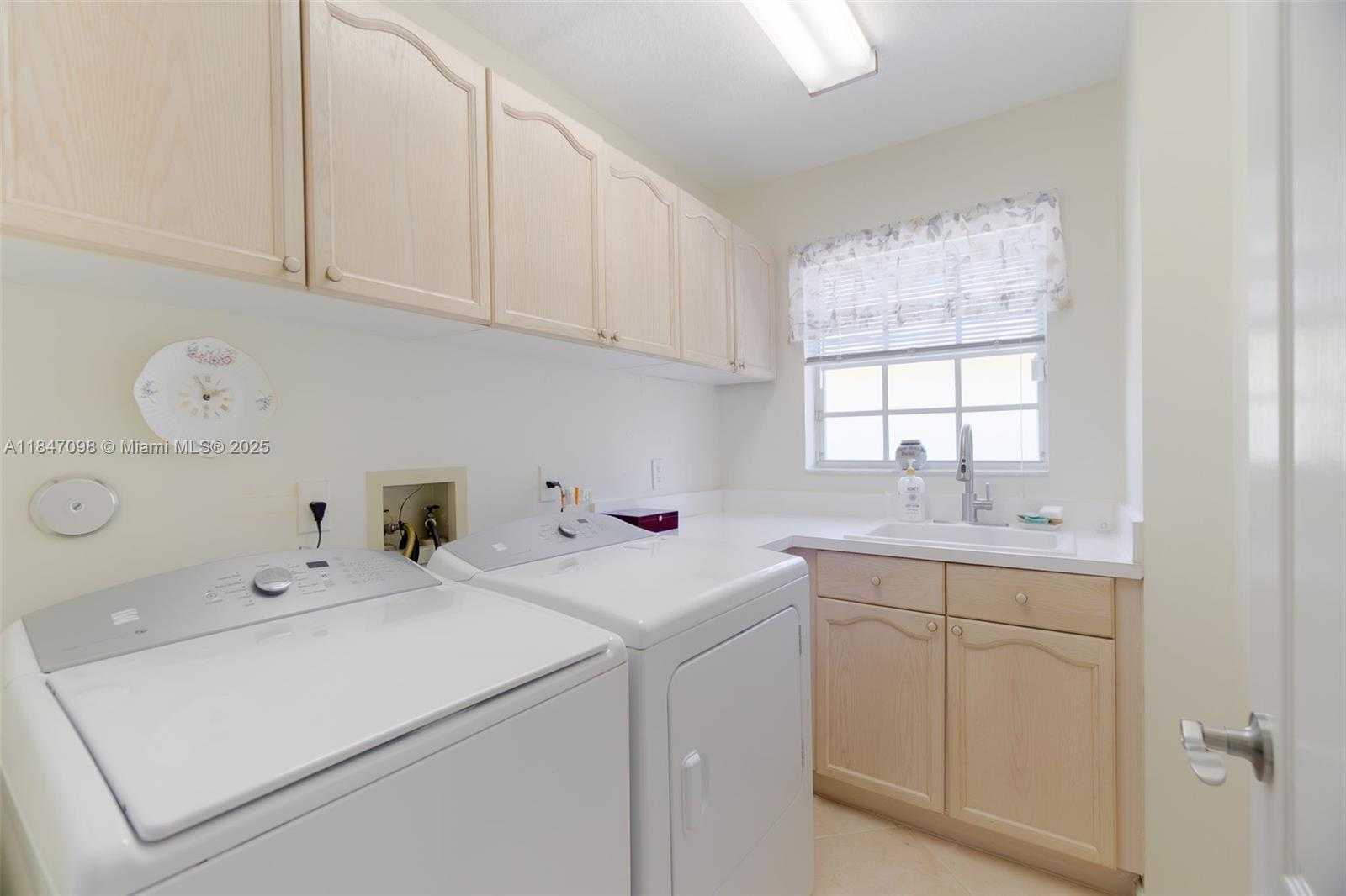Small Image of 603 MASTERS WAY, Palm Beach Gardens Number 18