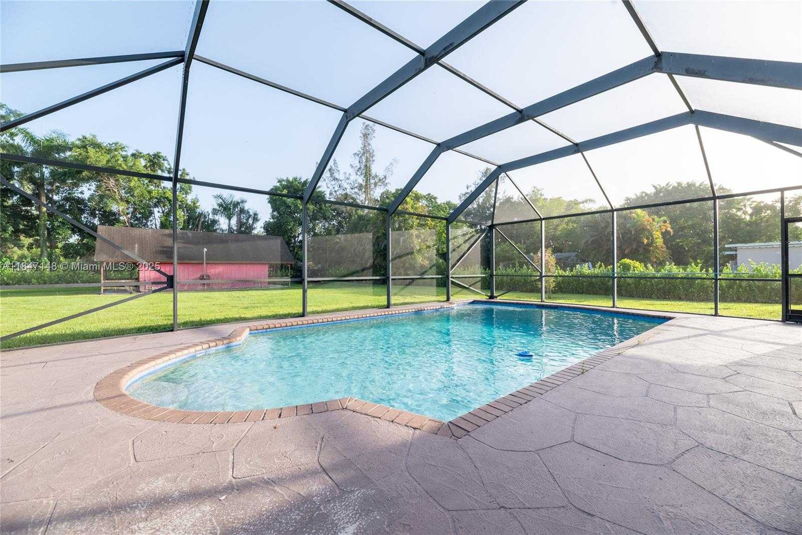 Small Image of 14230 SOUTH WEST 14TH ST, Davie Number 37