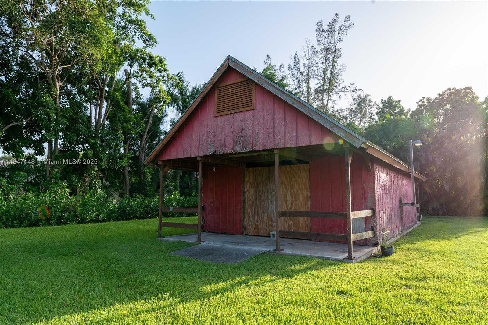 Small Image of 14230 SOUTH WEST 14TH ST, Davie Number 48