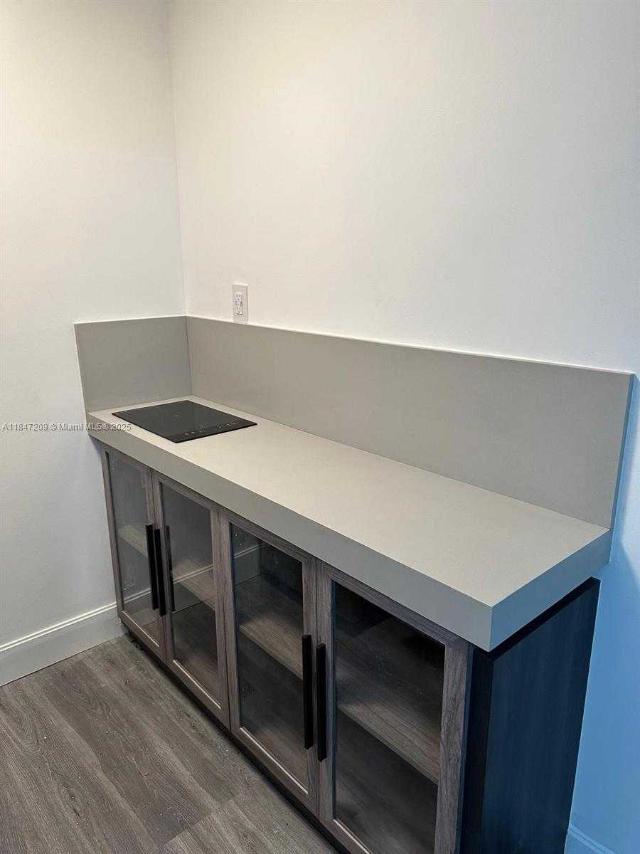 Small Image of 2330 WEST 6TH CT, Hialeah Number 18