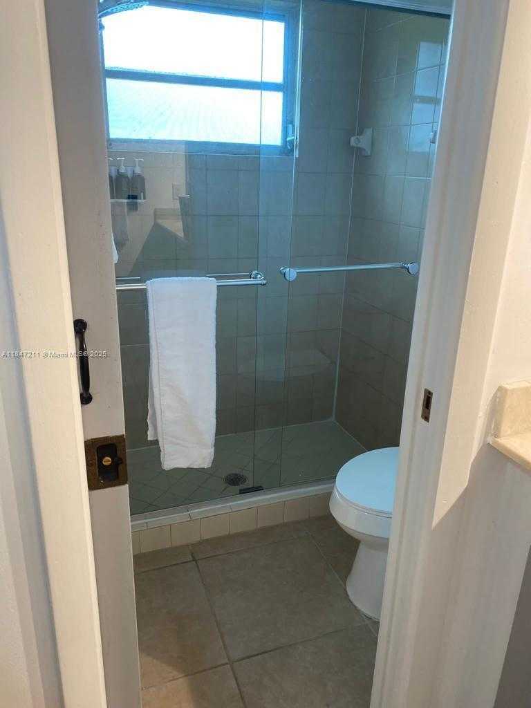 Small Image of 1219 NORTH EAST 14, Cape Coral Number 9