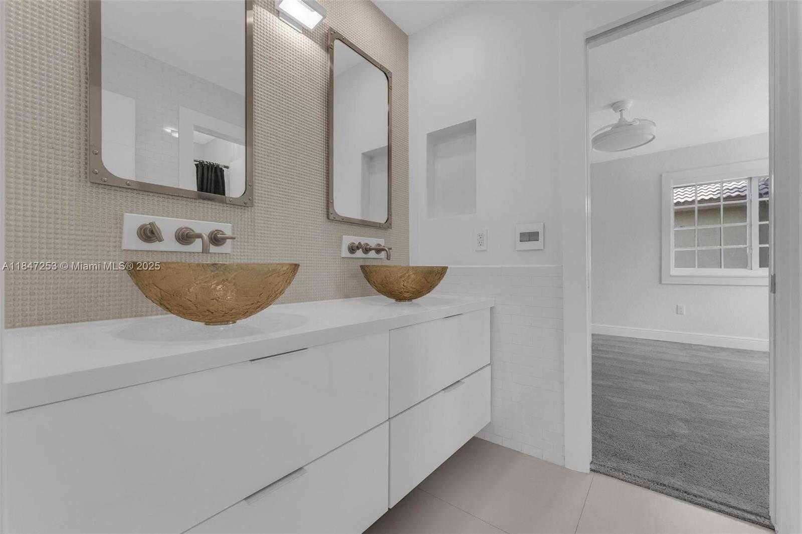 Small Image of 2128 SOUTH WEST 176TH TER, Miramar Number 32