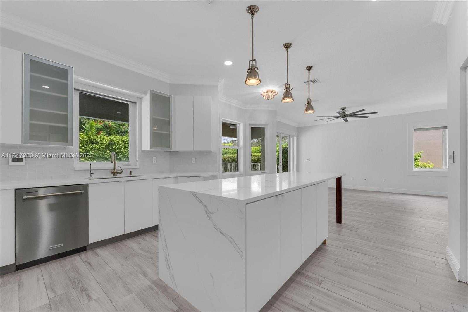 Small Image of 2128 SOUTH WEST 176TH TER, Miramar Number 5