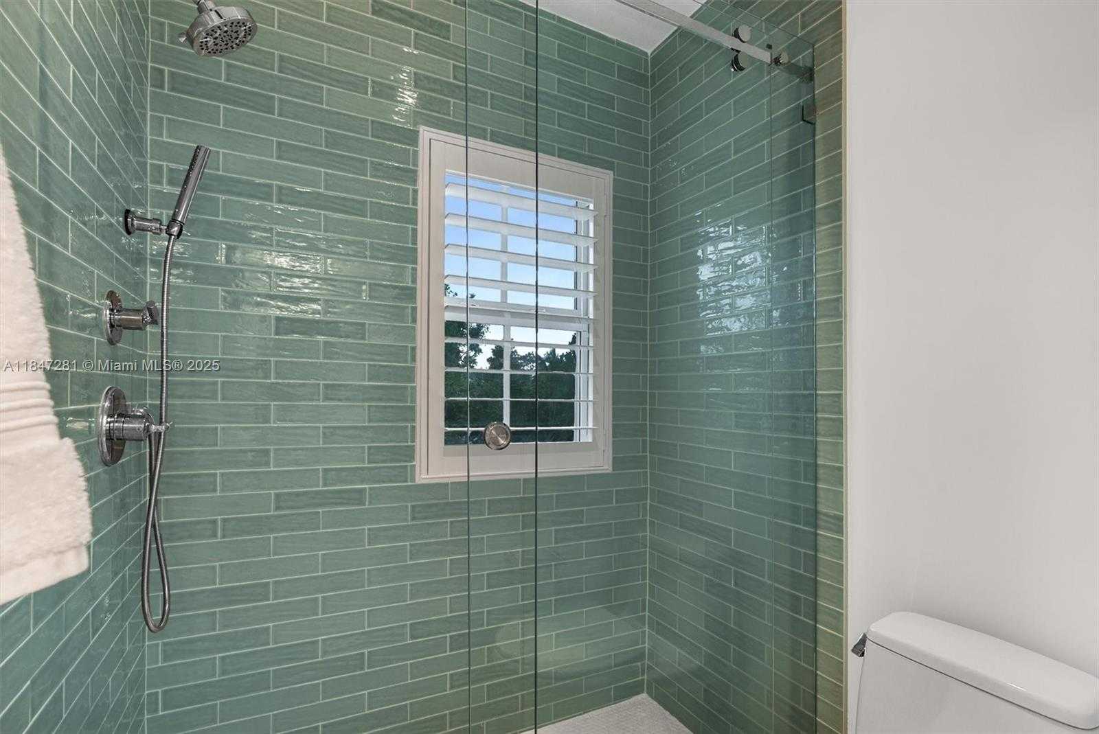 Small Image of 75840 OVERSEAS HWY, Islamorada Number 55