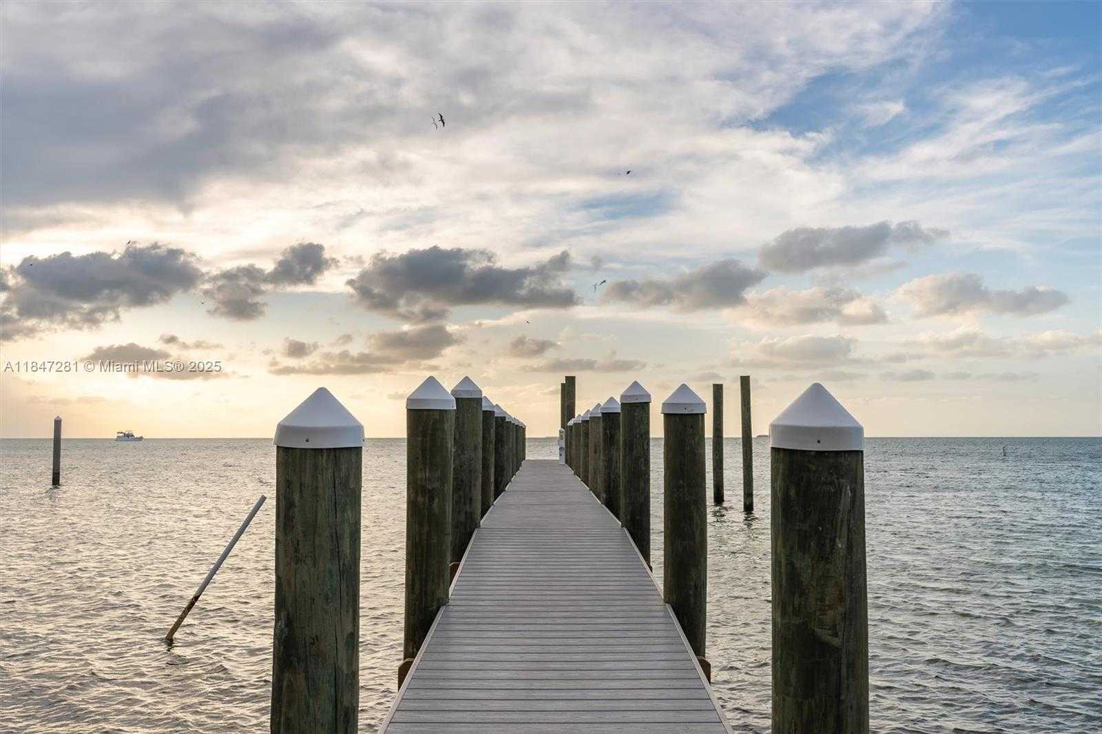 Small Image of 75840 OVERSEAS HWY, Islamorada Number 73