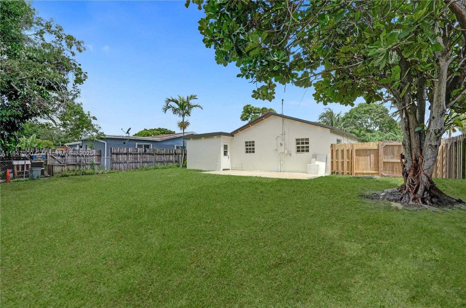 Small Image of 6220 NORTH WEST 12TH CT, Sunrise Number 34