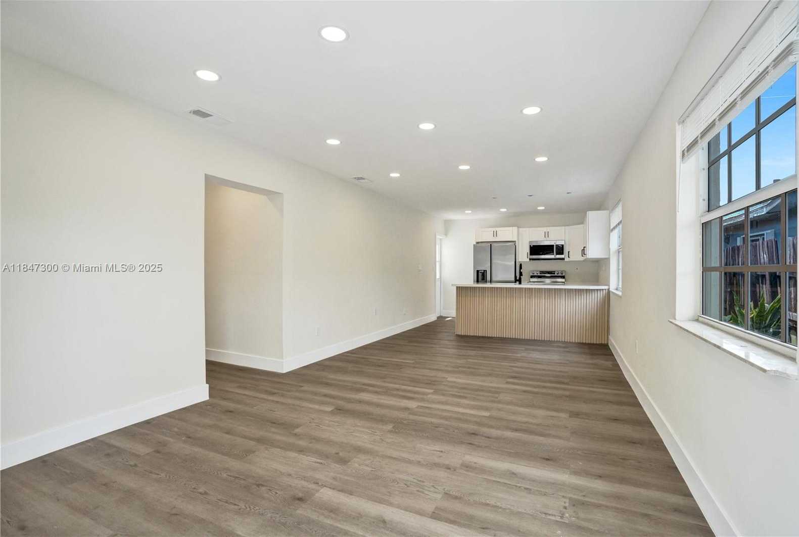 Small Image of 6220 NORTH WEST 12TH CT, Sunrise Number 4