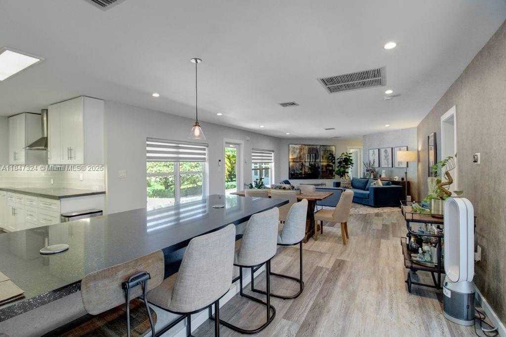Small Image of 2716 NORTH EAST 27TH CT, Fort Lauderdale Number 7