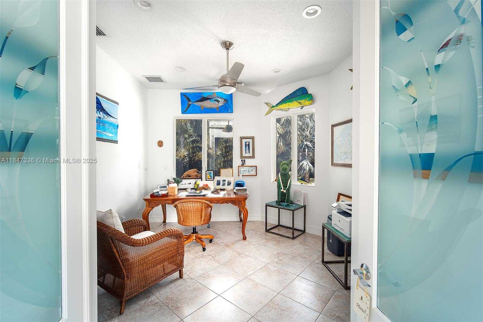 Small Image of 1151 OCEAN DR, Lower Keys Number 22