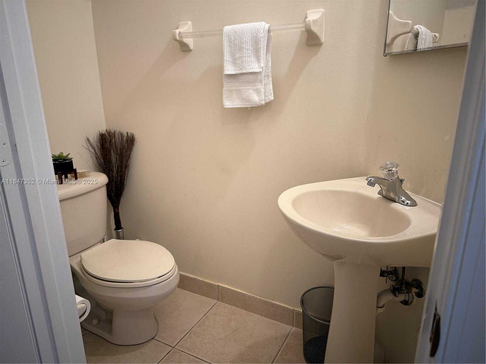 Small Image of 9430 NORTH WEST 55TH STREET, Sunrise Number 15