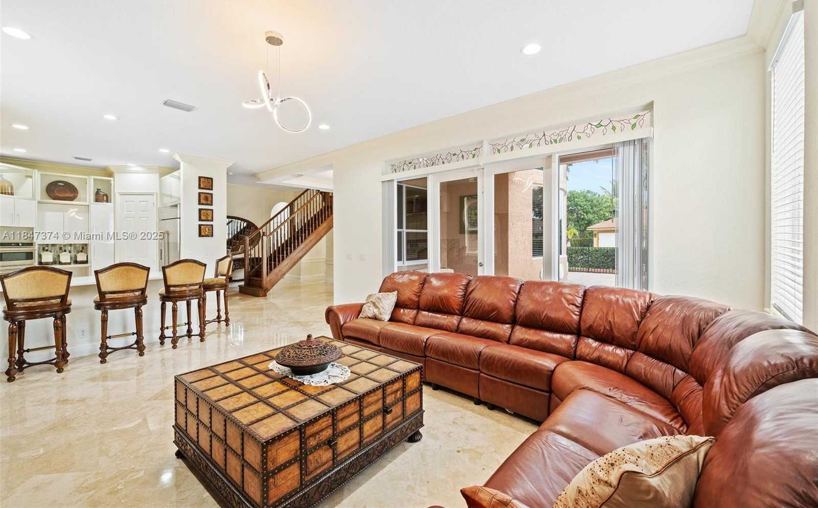 Small Image of 18900 SOUTH WEST 32ND CT, Miramar Number 15