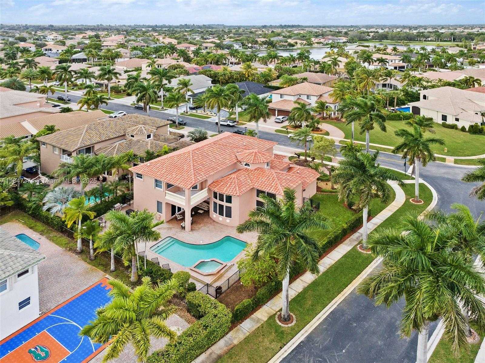 Small Image of 18900 SOUTH WEST 32ND CT, Miramar Number 3