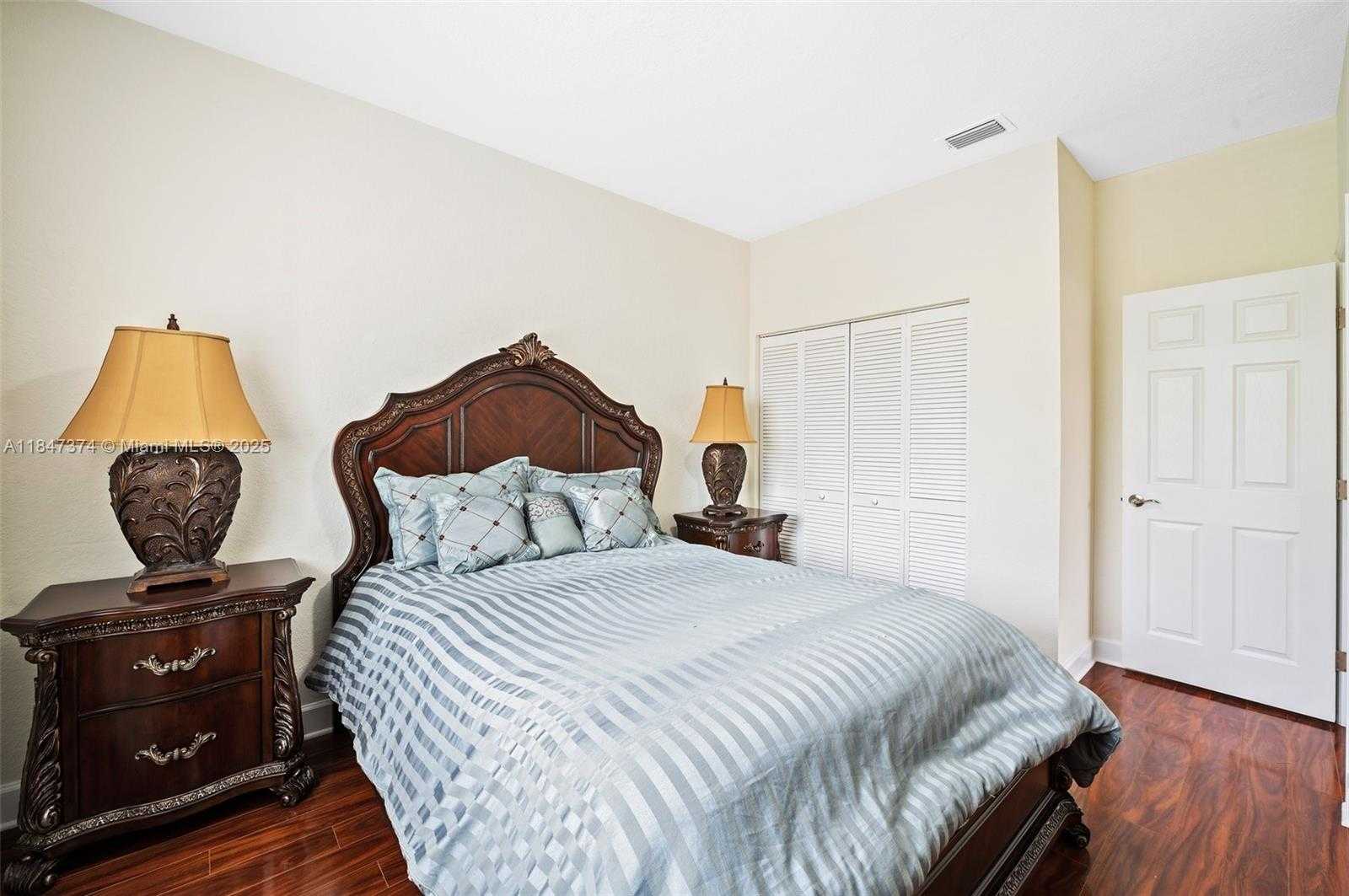 Small Image of 18900 SOUTH WEST 32ND CT, Miramar Number 31